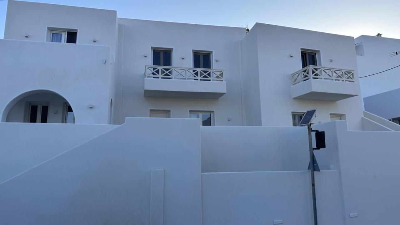 Aristotle Suites Adamantas  Bagian luar foto