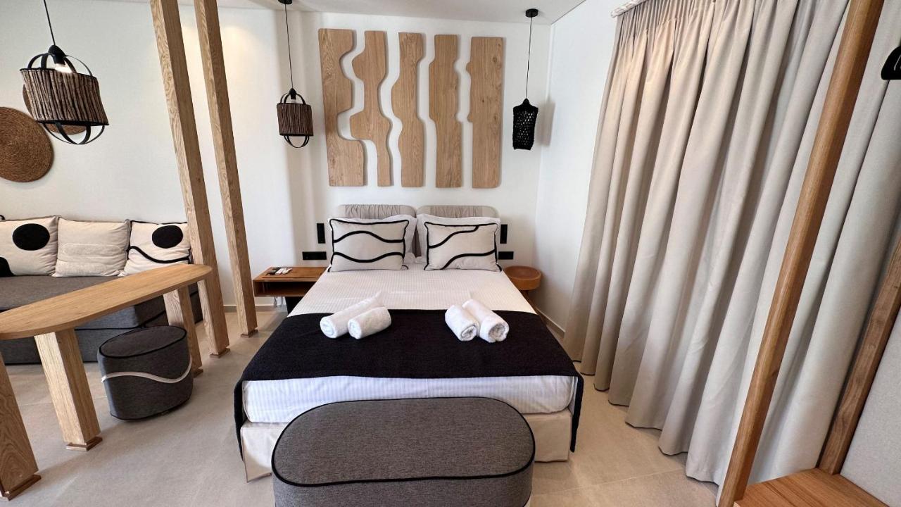 Aristotle Suites Adamantas  Bagian luar foto