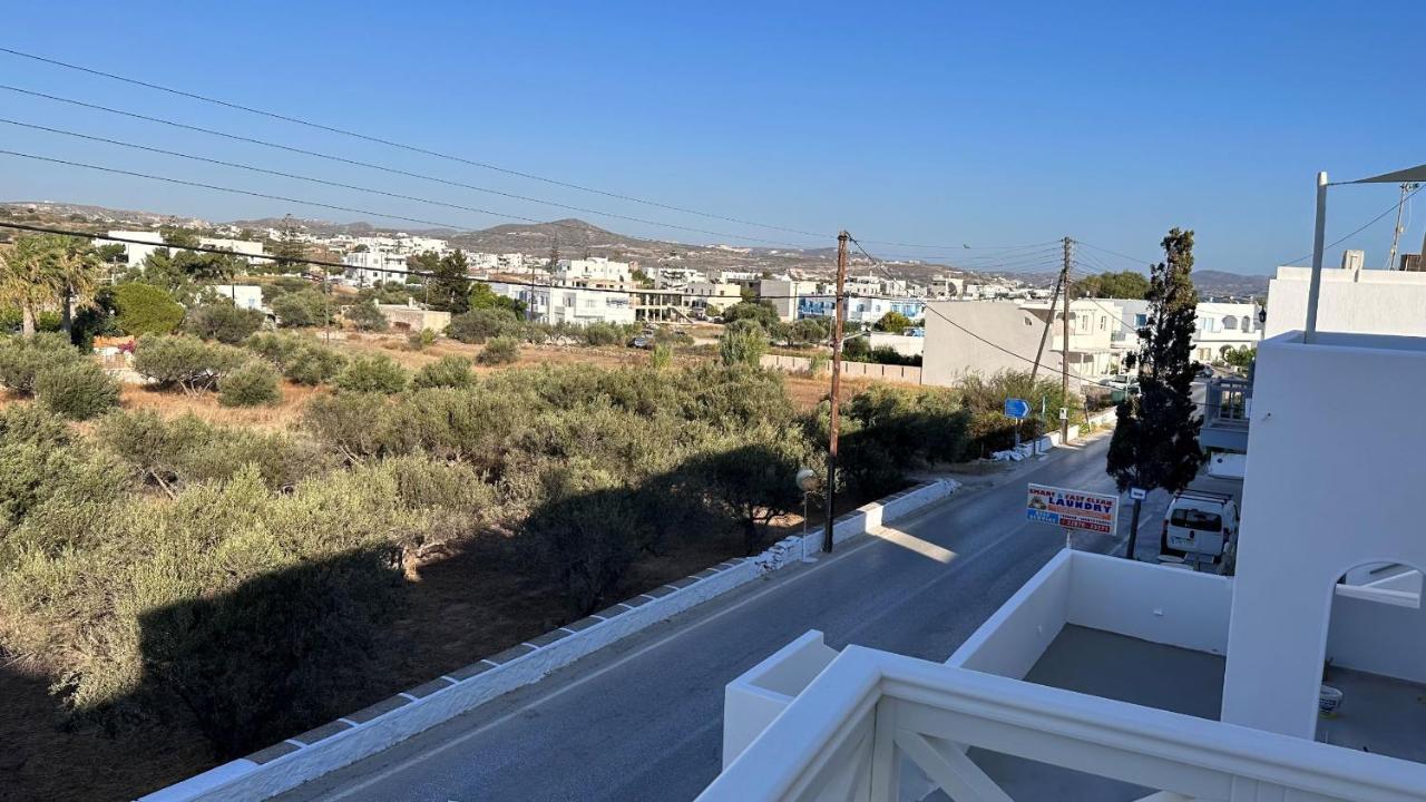 Aristotle Suites Adamantas  Bagian luar foto