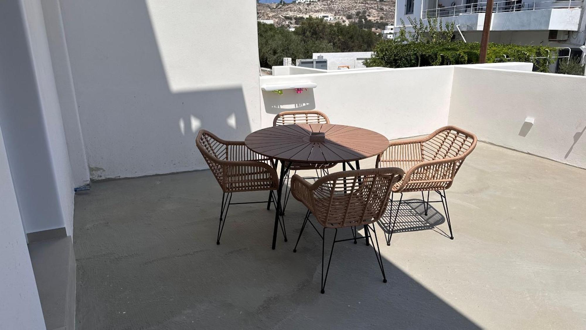 Aristotle Suites Adamantas  Bagian luar foto
