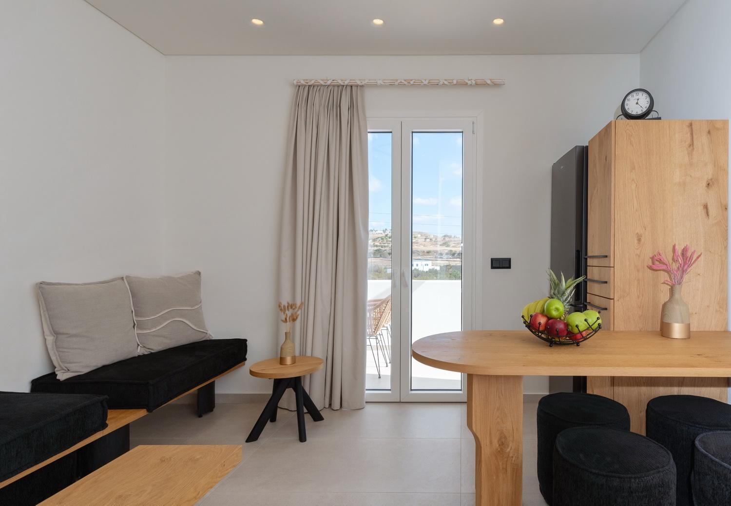 Aristotle Suites Adamantas  Bagian luar foto