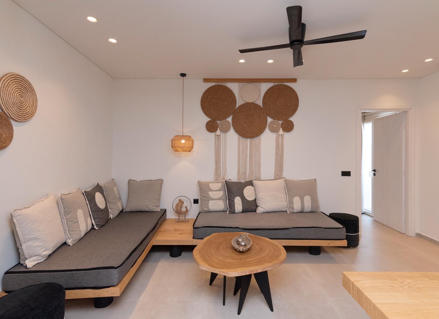 Aristotle Suites Adamantas  Bagian luar foto